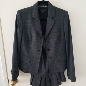 Anne Klein Skirt Suit